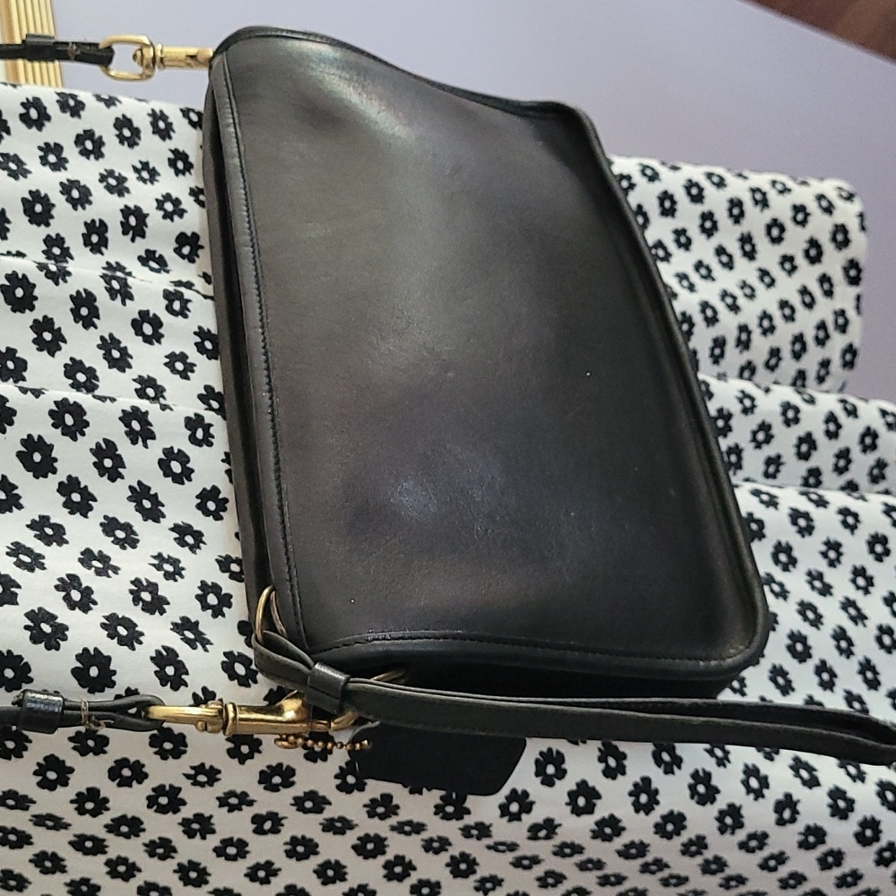 Coach Vintage Crossbody Bag